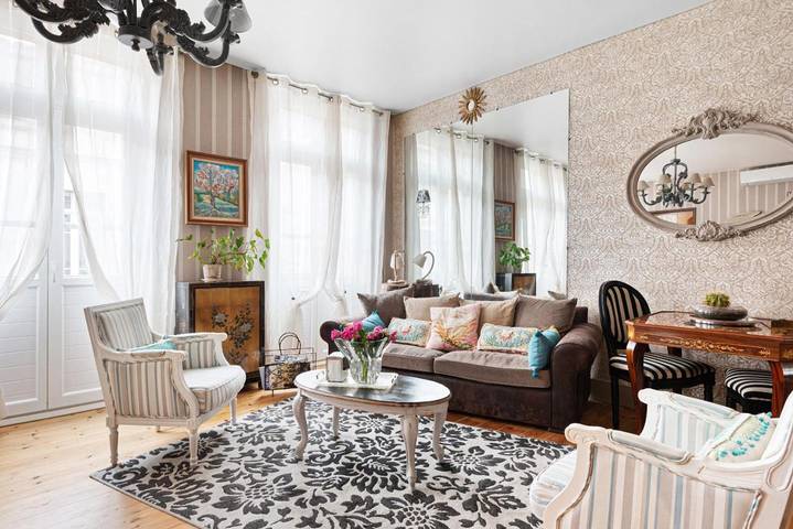 Chambre d’hôte pour 4 personnes, avec Balcon et Vue à Gaillac