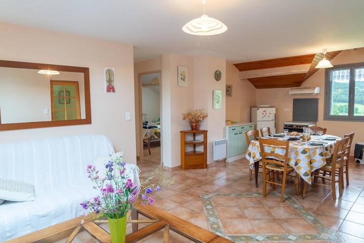 Location de vacances pour 3 personnes, avec jardin à Meyrueis - 2