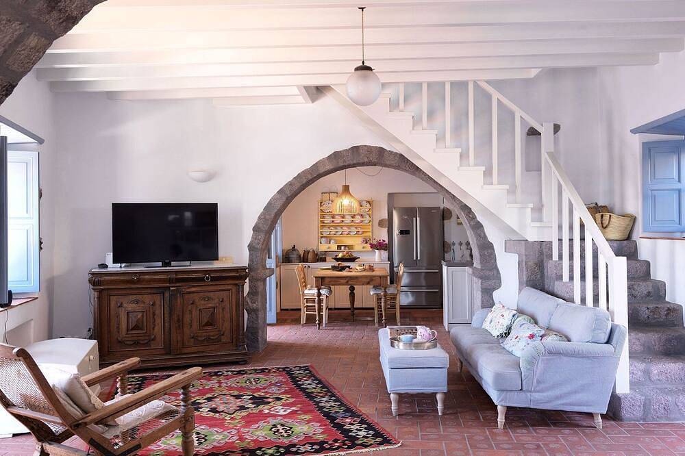 Outstanding Patmos Villa | 3 Bedrooms | Villa Harbour View | Infinty Pool | Amazing Skala Views in Skala (Patmos), Dodekanes