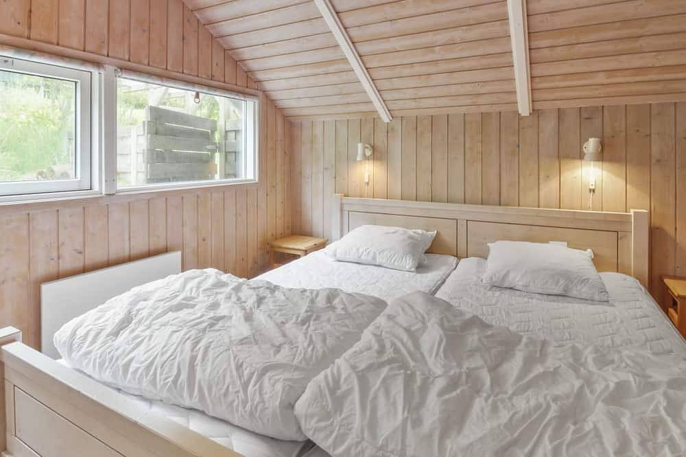 \"Pirkka\" - 50m to the fjord by Interhome in Hjarbæk, Limfjord in Westjütland