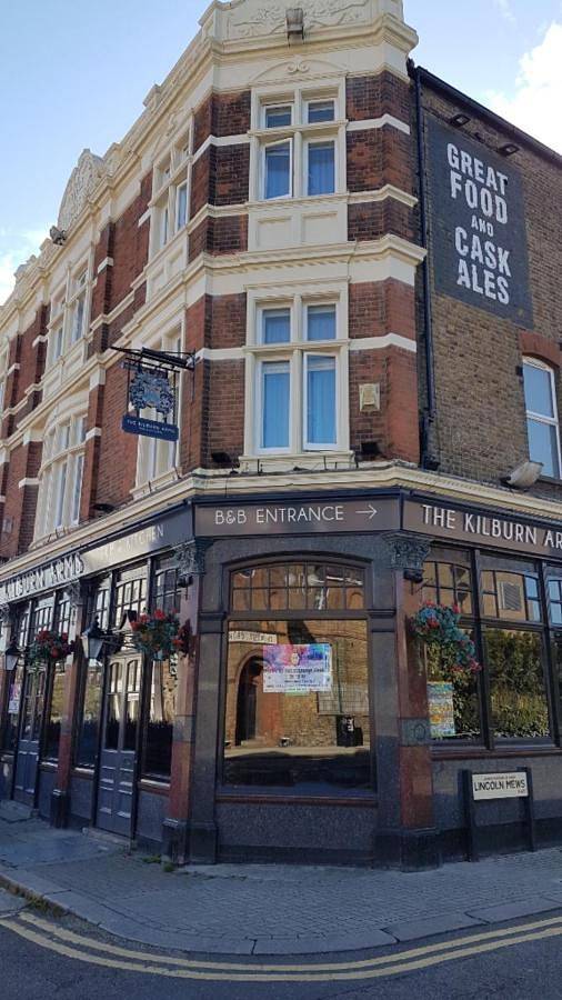 Deluxe King Room in Brent, Londres