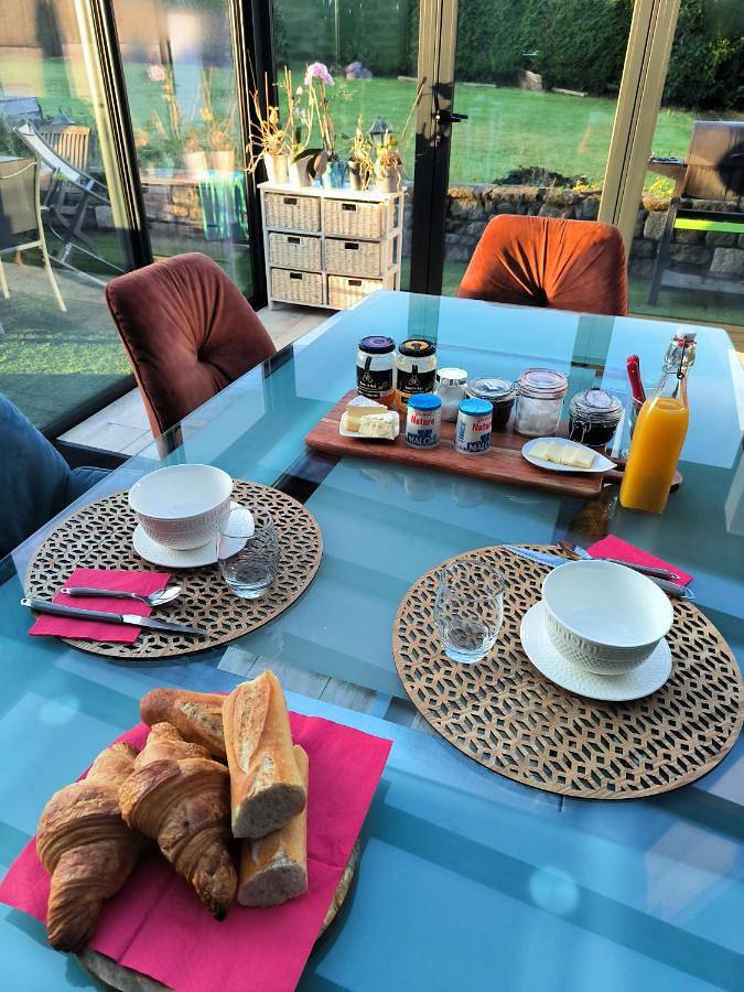 Gîte pour 2 personnes, avec jardin à Miniac-Morvan - 3