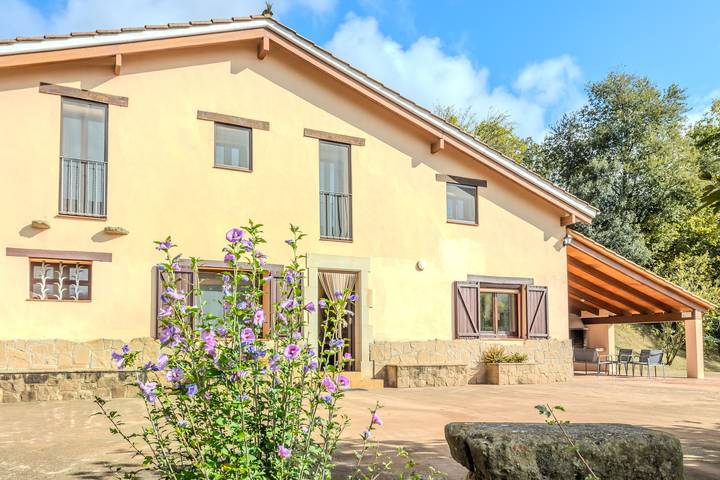 Chalet para 12 personas, con jardín en Garrotxa - 3