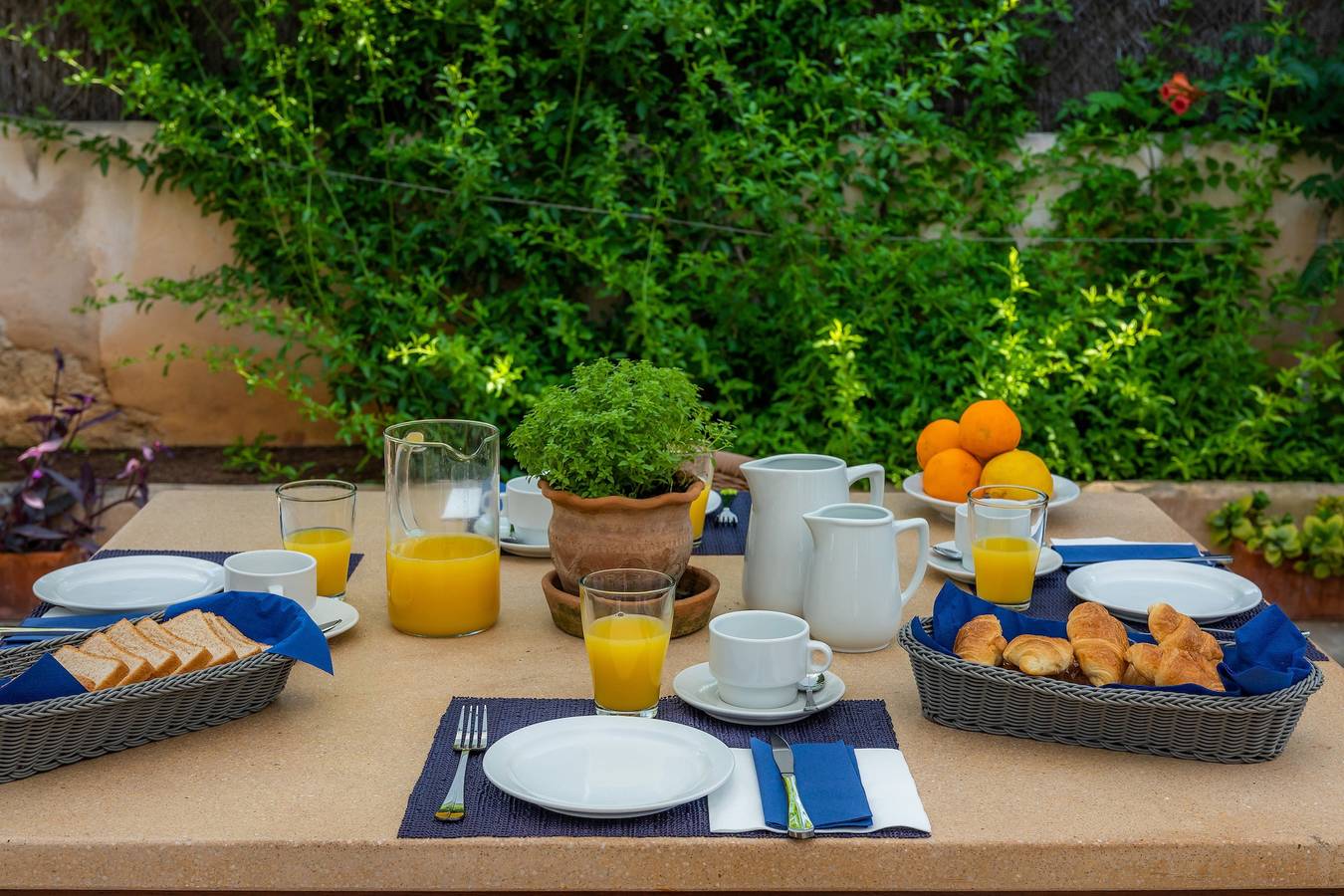 Apartamento entero, Apartamento 'Na Forana' con Wi-Fi, aire acondicionado, terrazas y jardín in Son Moll, Capdepera