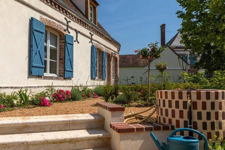 Gîte pour 4 personnes, avec Jardin dans Tremblay-les-Villages - 4
