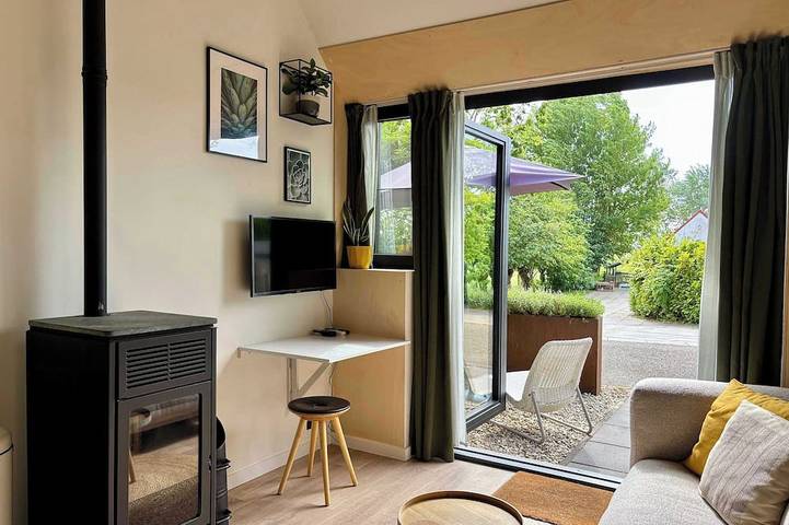 Blockhütte für 2 Personen, mit Balkon in Groede