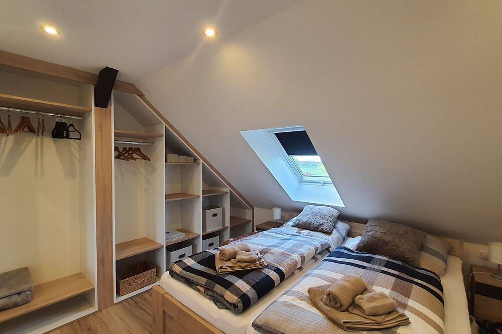 Entire apartment, 5 star vacation apartment Dewichow with water view & Wlan - Ferienwohnung Dewichow in Dewichow, Mellenthin