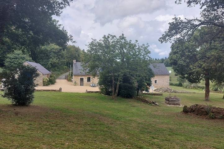 Ferienhaus für 9 Personen, mit Garten in Berné