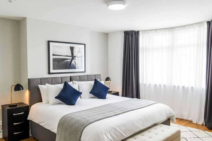 Location de vacances pour 8 personnes, avec jardin, animaux acceptés dans Borough londonien de Croydon