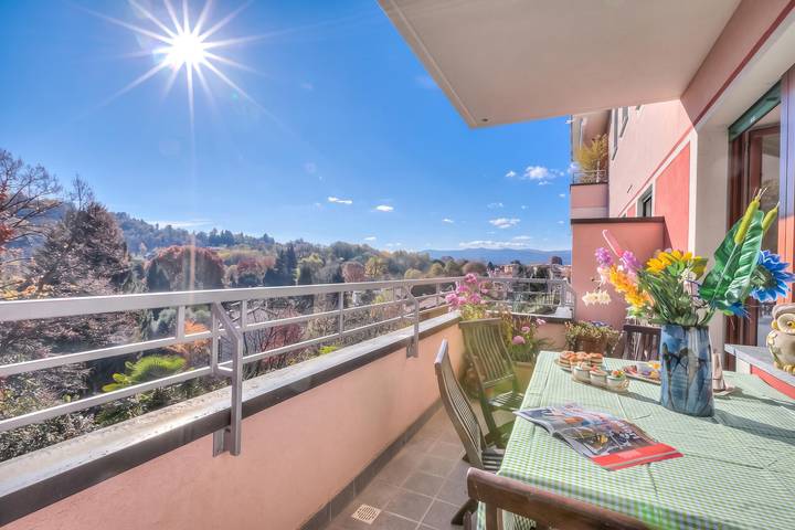 Agriturismo per 3 persone, con Balcone in Provincia di Varese