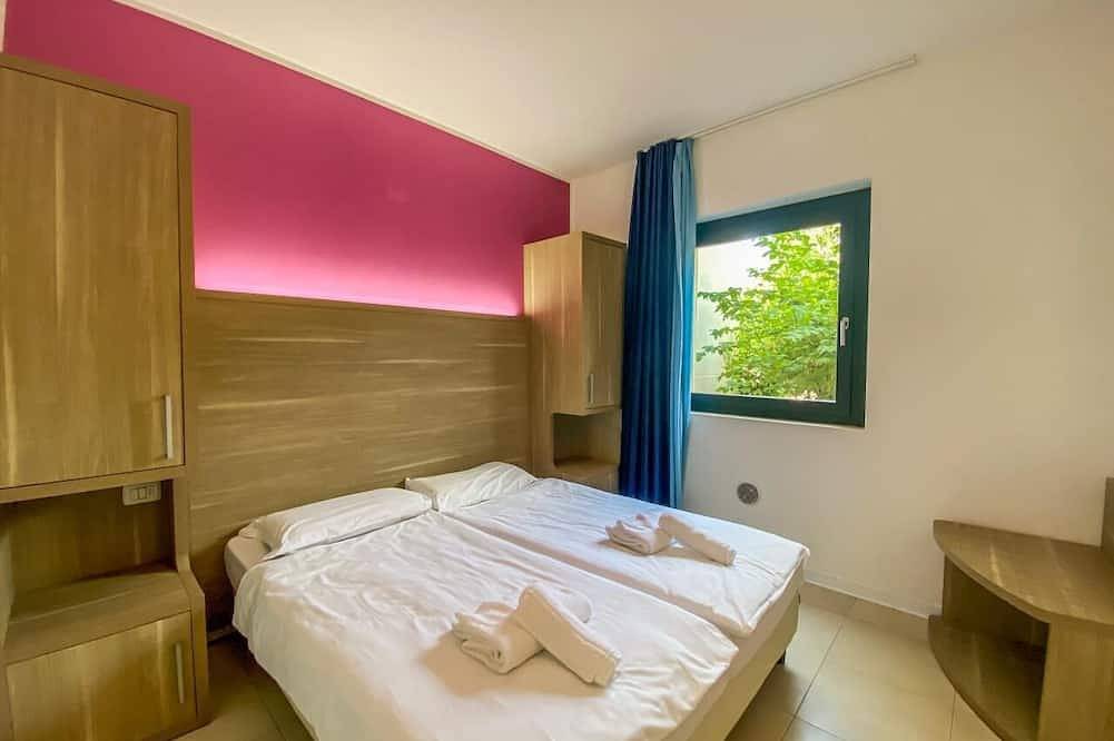 Ganze Wohnung, Ferienpark Belvedere Wohnung Premium für 6 Personen in Castelnuovo del Garda, Gardasee-Berge