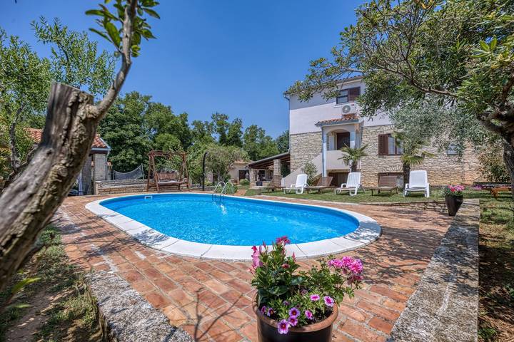 Villa für 8 Personen, mit Garten und Pool in Vodnjan