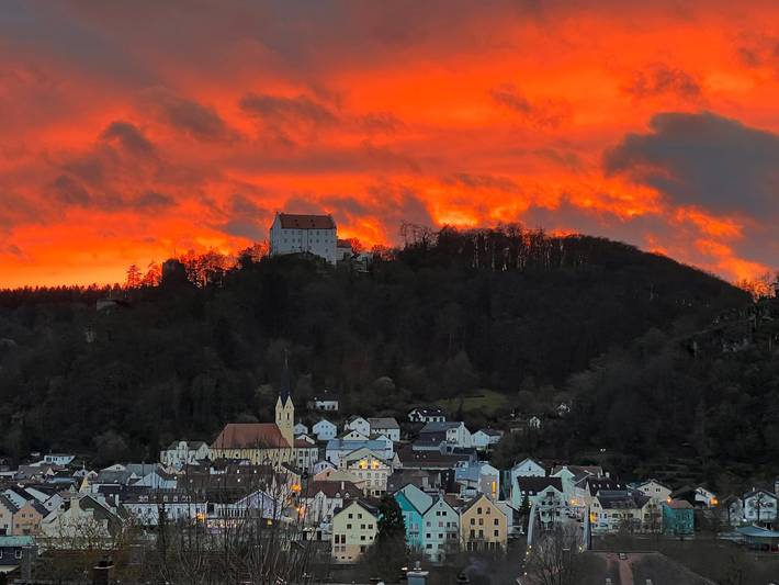 Ferienwohnung für 4 Personen, mit Balkon und Balkon/Terrasse sowie Terrasse und Garten im Altmühltal