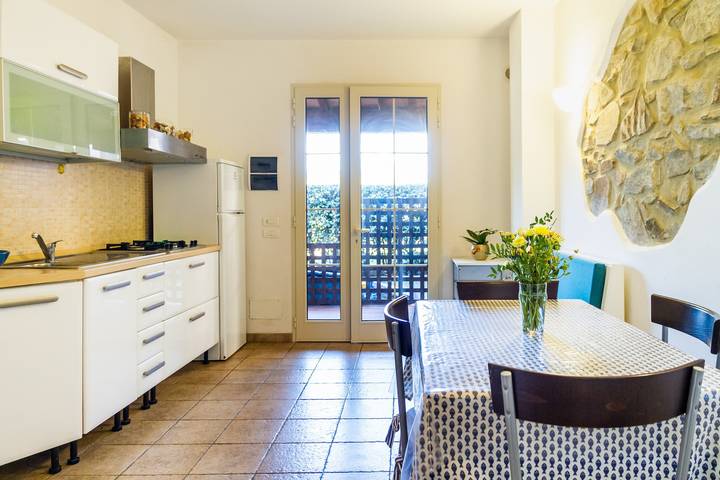 Entire apartment, Apartment 'Casa Flavia' with Shared Garden and Wi-Fi in Castiglione della Pescaia, Grosseto Province