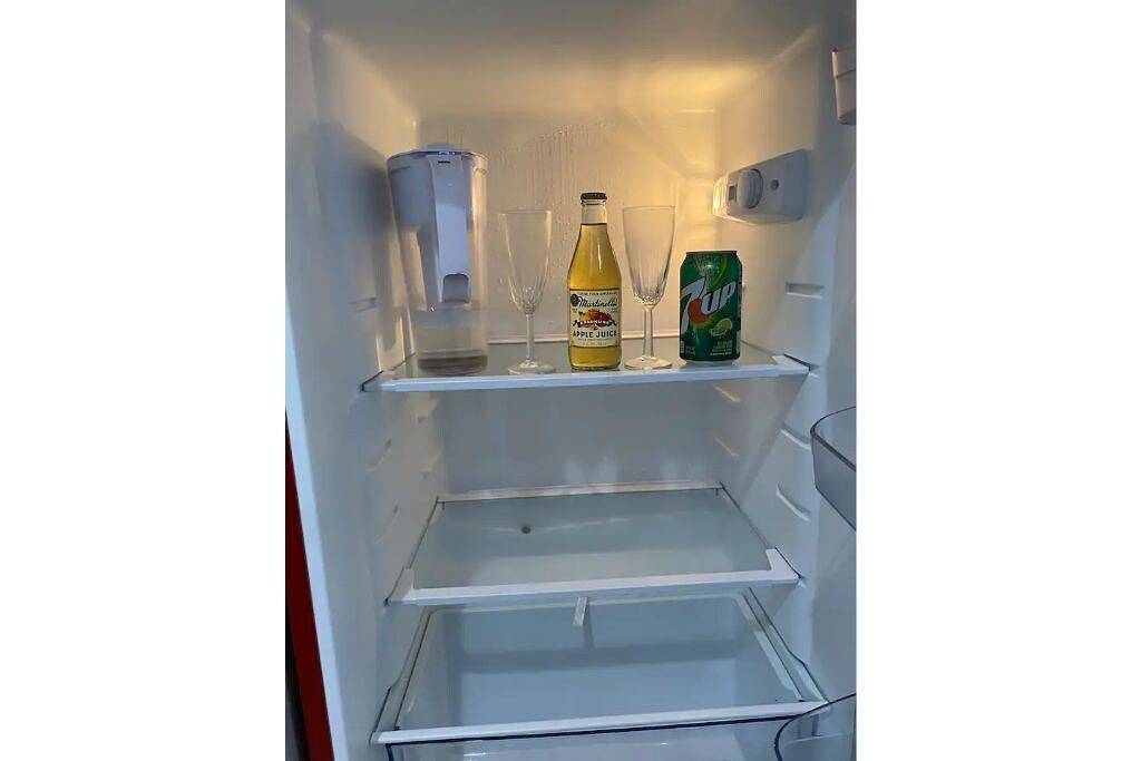 Ganze Wohnung, Luxury Spacious Studio in Woodside Plaza in Redwood City, Silicon Valley