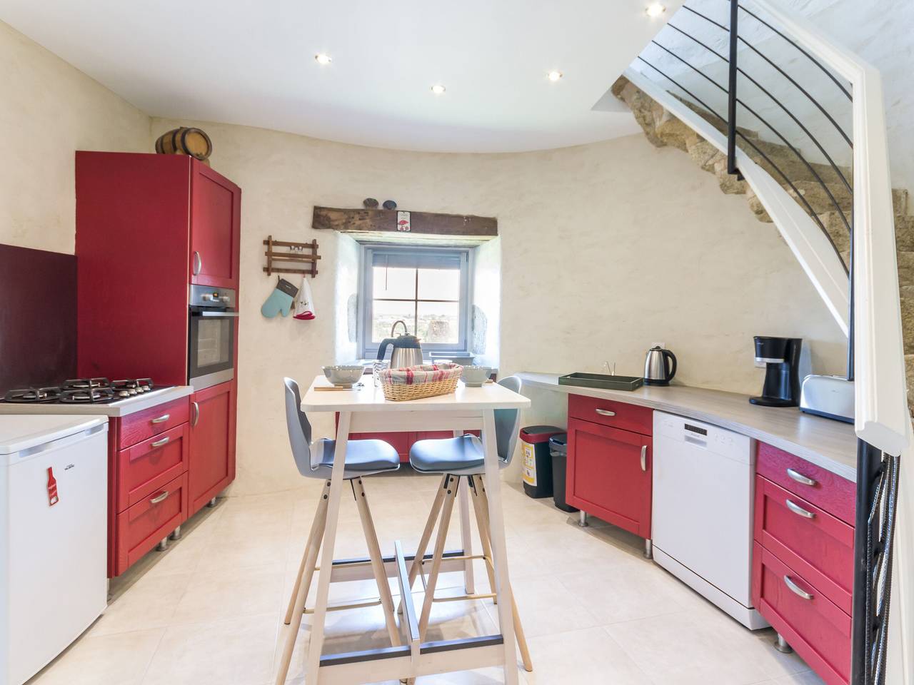 Moulin 18ème siècle, 3 chambres, jardin, wifi à Monnières in Monnières, Région de Nantes