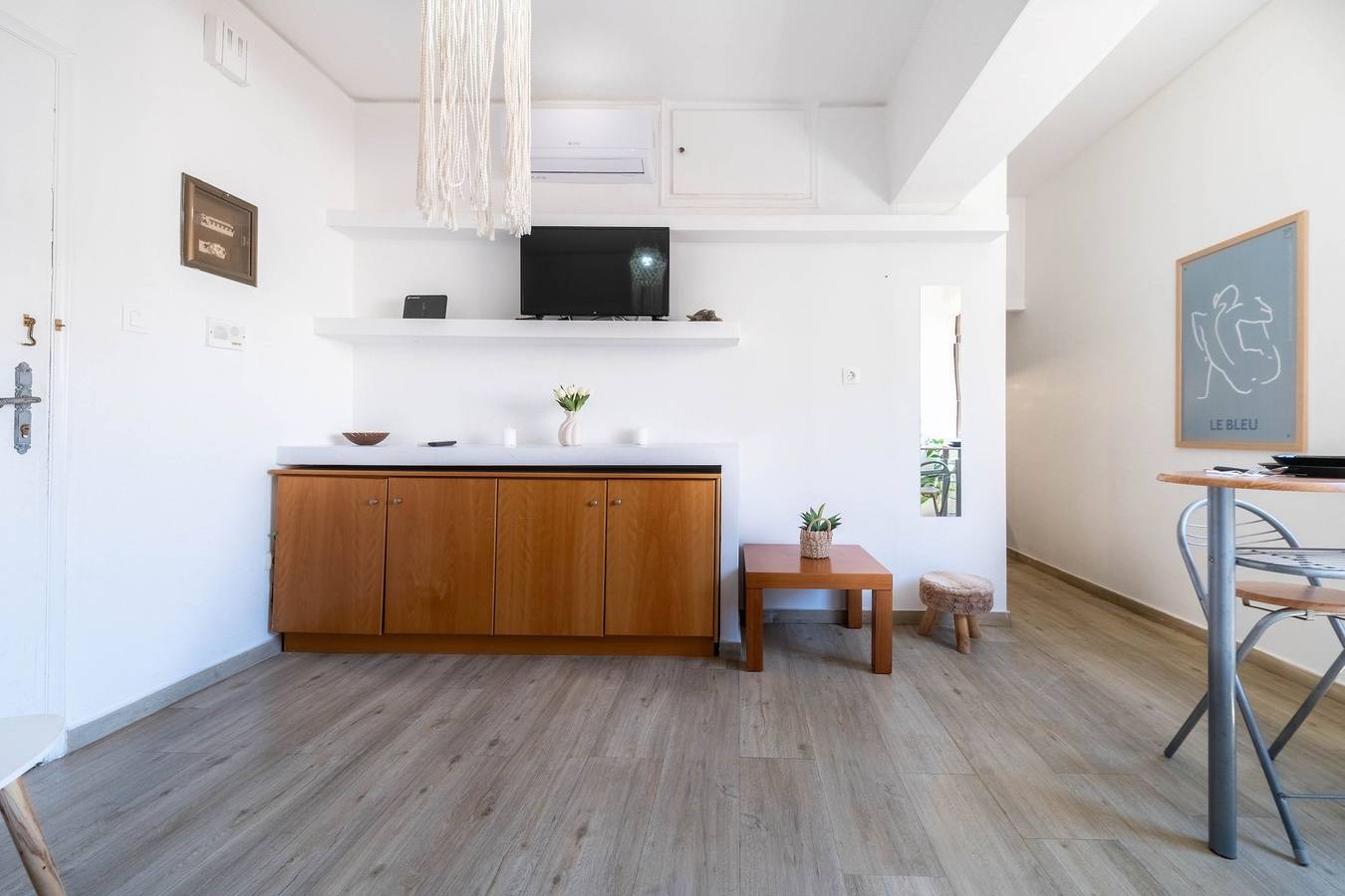 Entire apartment, Urban Apartment in Heraklion Center in Iraklio-Heraklio region
