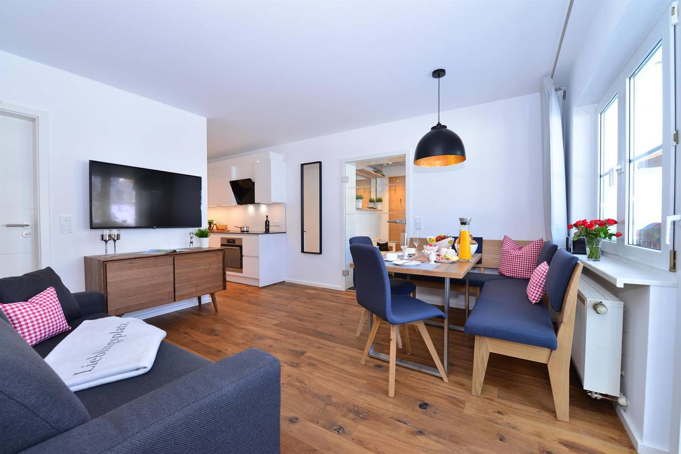 Ganze Ferienwohnung, Apartment/2 Schlafräume/Dusche, Wc/Garten in Mittelberg, Kleinwalsertal
