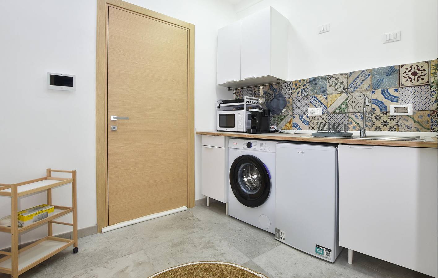 Sunny Terrace Apartment with Wifi in Isola delle Femmine in Isola delle Femmine, Provincia di Palermo