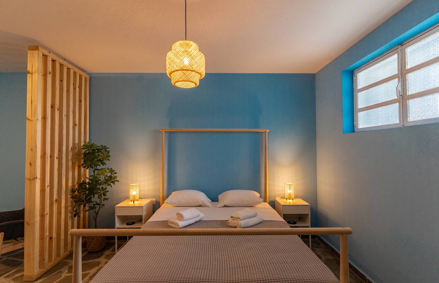 Ganze Wohnung, Ferienwohnung für 6 Personen mit Garten in Nea Skioni, Kassandra