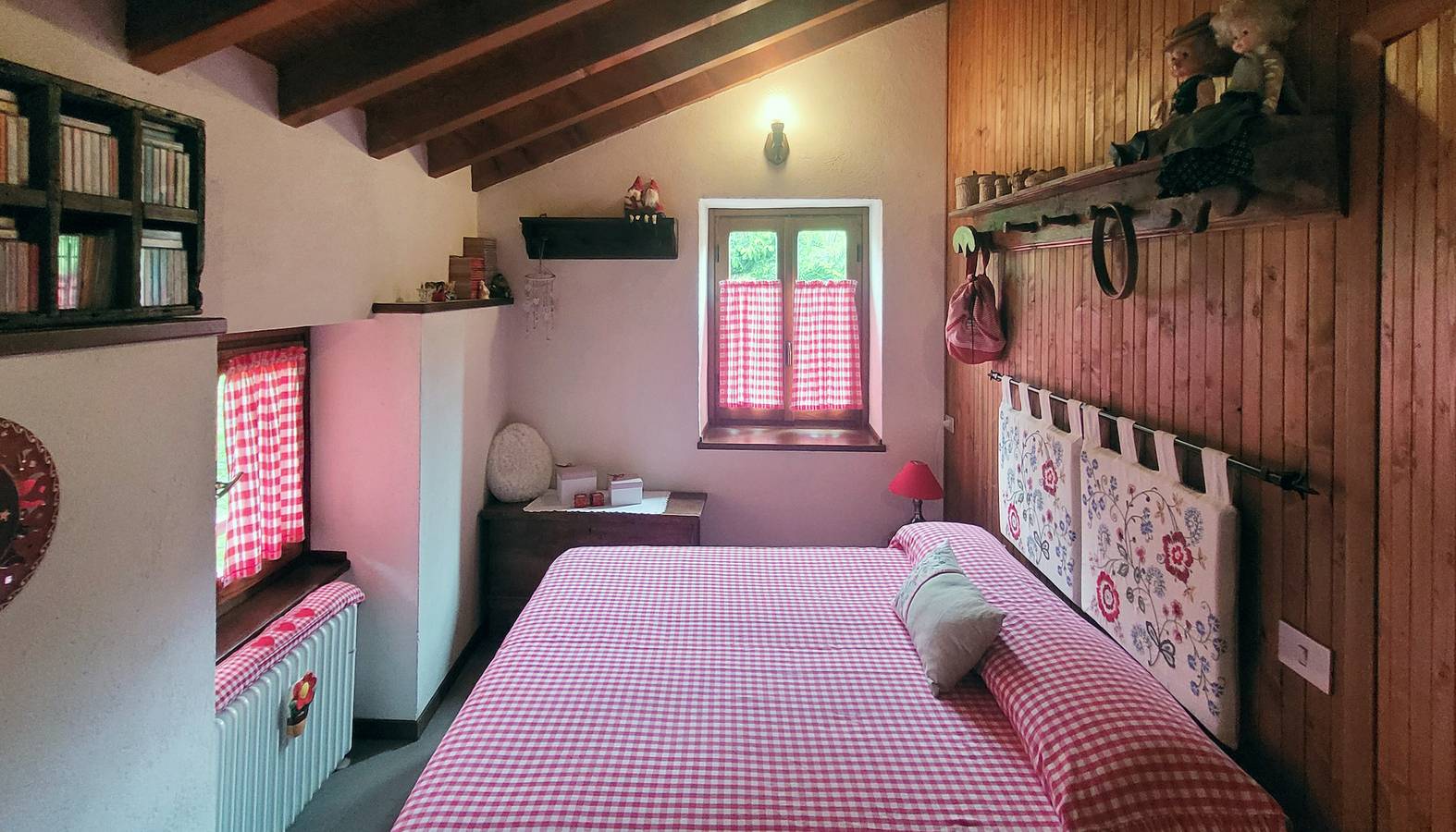 Charming Mountain Hut on Grigna Mountain in Comune di Pasturo, Prealpi Bergamasche Occidentali