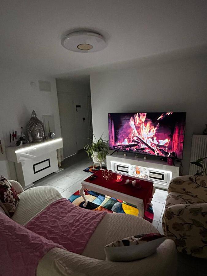 Apartamento de vacaciones para 4 personas, con jacuzzi y jardín - 1