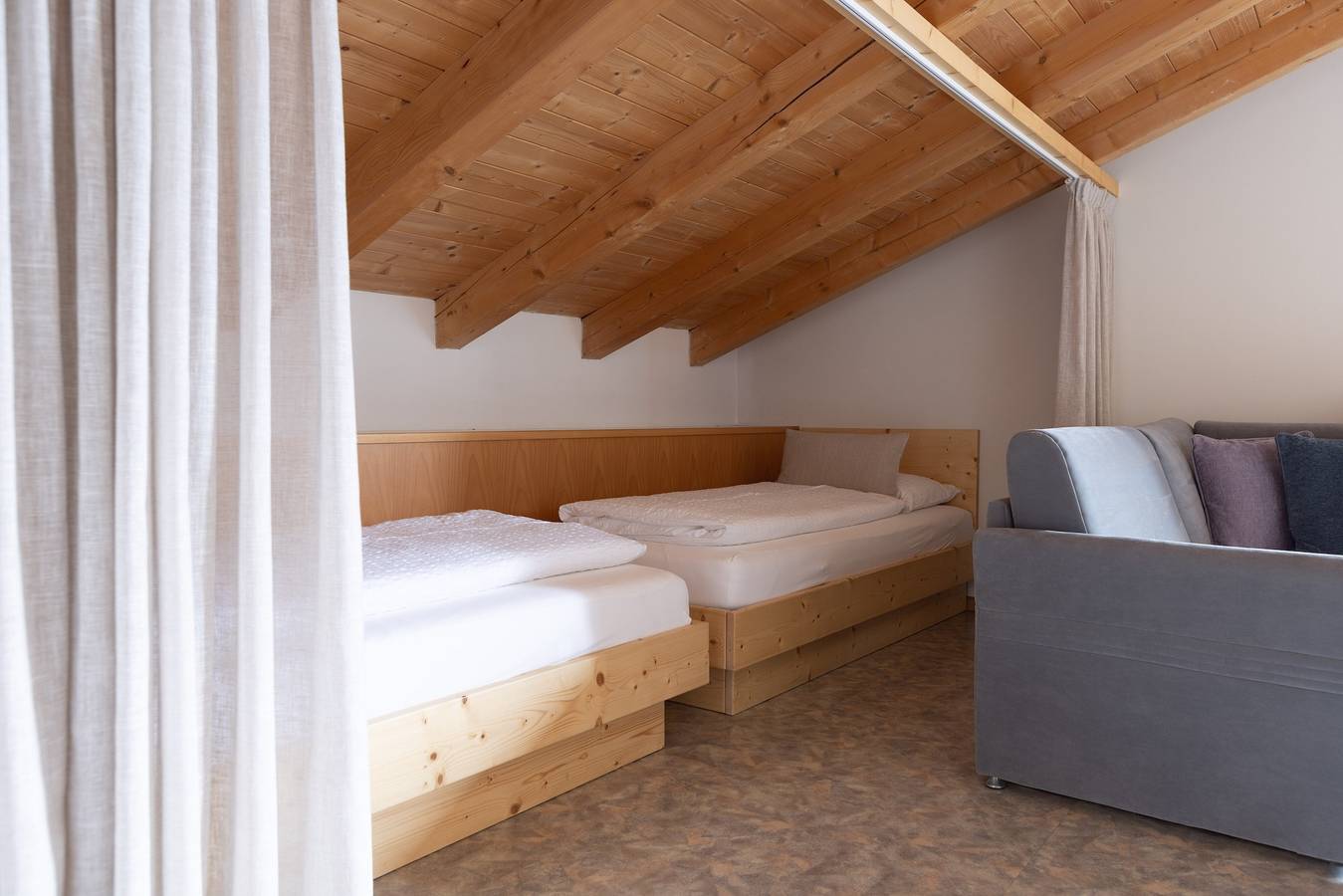 Ganze Wohnung, Apartment in Residenz Margreth mit Bergblick, Balkon, Garten, Haustiere erlaubt in Marling, Ortleralpen
