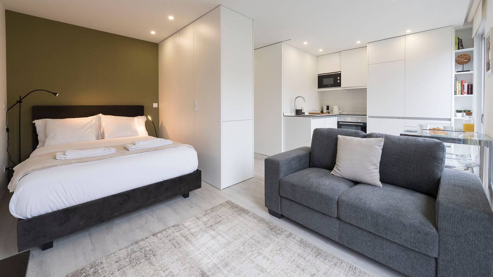 Apartamento inteiro, Apartamento de férias para 2 pessoas com varanda in Massarelos, Porto