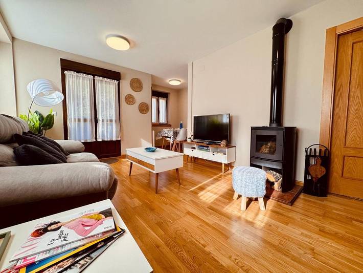 Apartamento de vacaciones para 4 personas, con balcón y vistas - 1