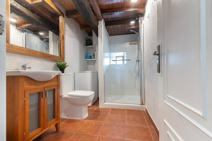 Gîte pour 3 personnes, avec terrasse et vue, animaux acceptés dans Cabárceno - 3