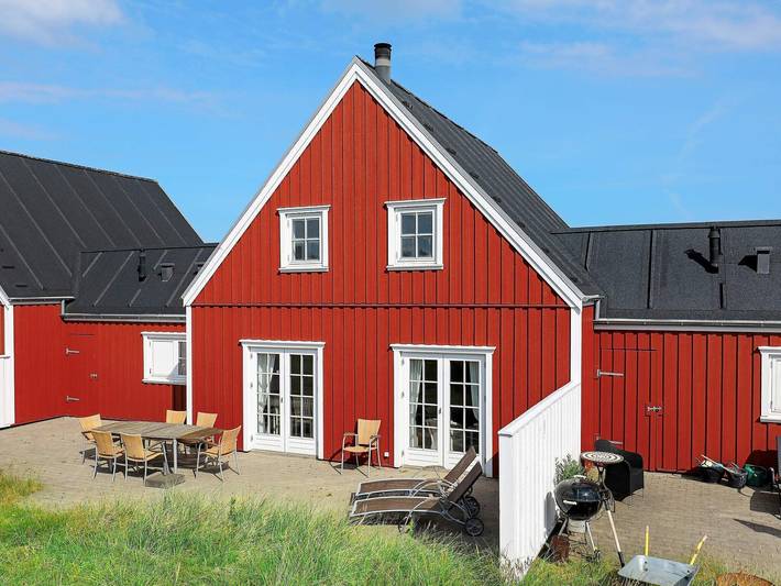 Feriehus for 6 personer, med terrasse - 1