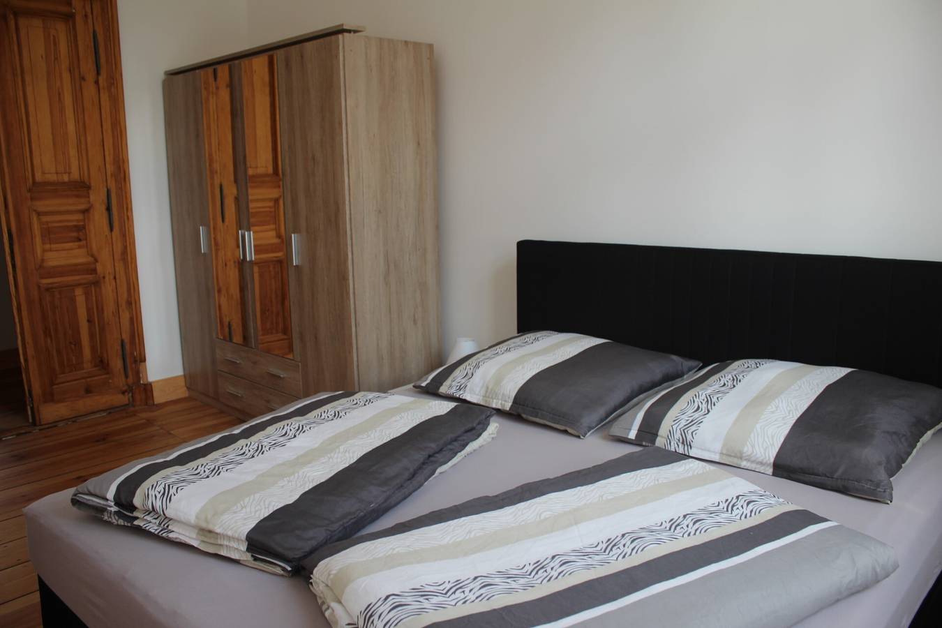 Appartement 'Ferienwohnung Eg Rechts - Lychen' met Uitzicht op het Meer, Gedeeld Terras en Wi-Fi, foto 6