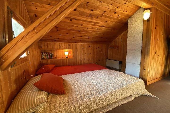 Family chalet for 12, Arêches-Beaufort, near shops in Arêches, Beaufort (Rhône-Alpes)
