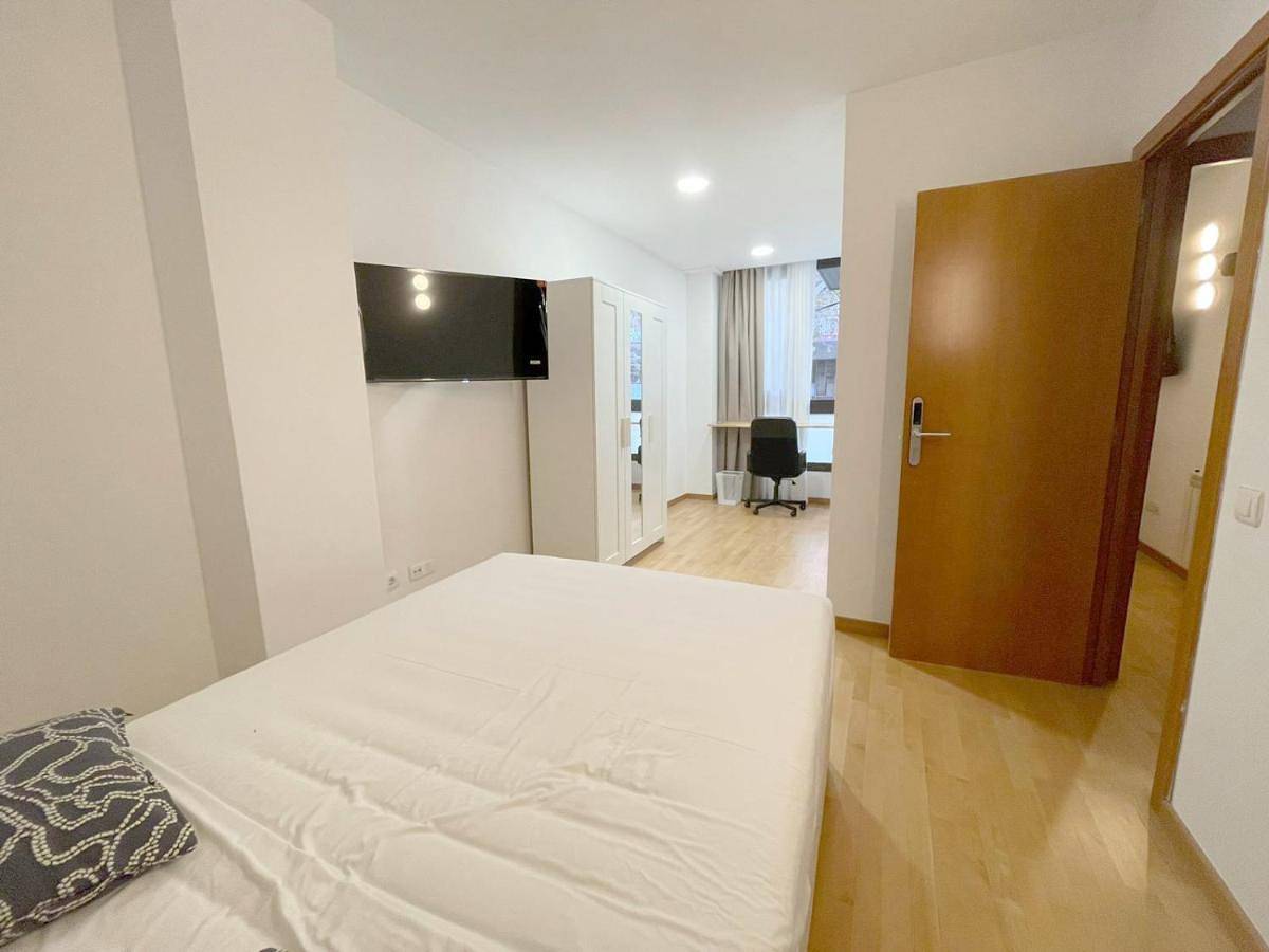 Single Room in Centro Barcelona, Barcelona