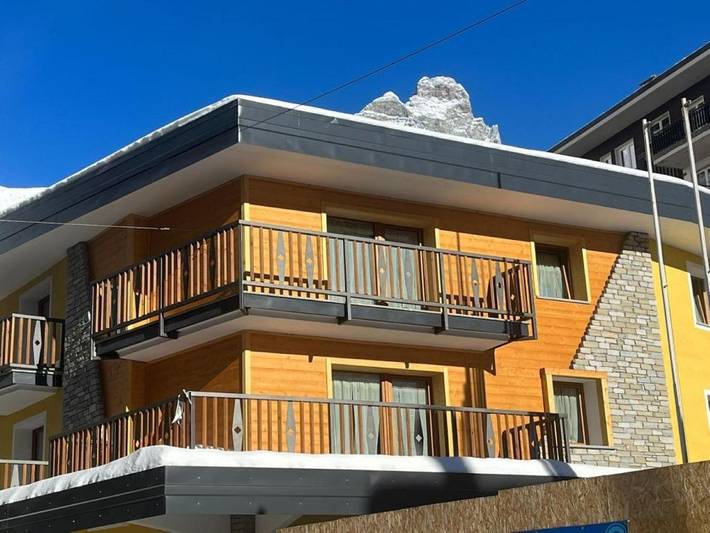 Ferielejlighed for 3 personer, med balkon og udsigt, husdyr tilladt i Cervinia