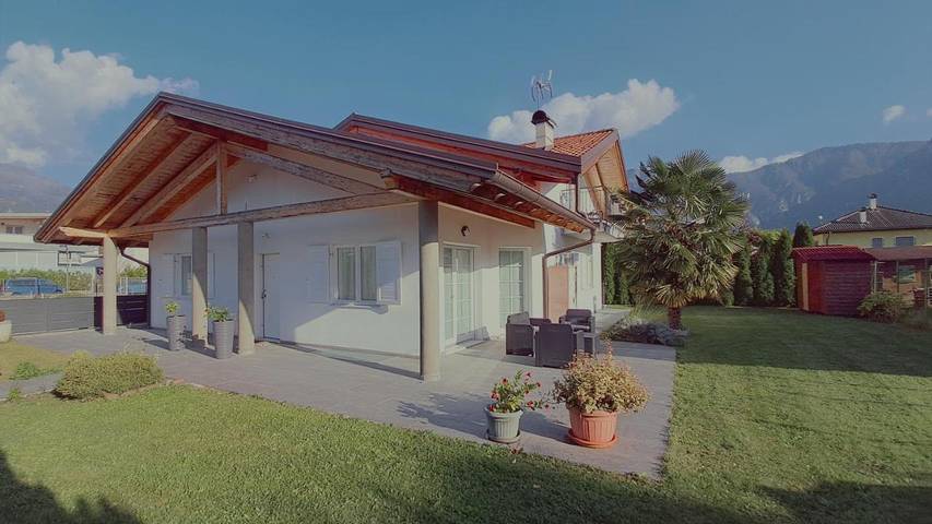 Vakantiehuis voor 5 personen, with Terras and Tuin as well as Uitzicht in Meer van Caldonazzo