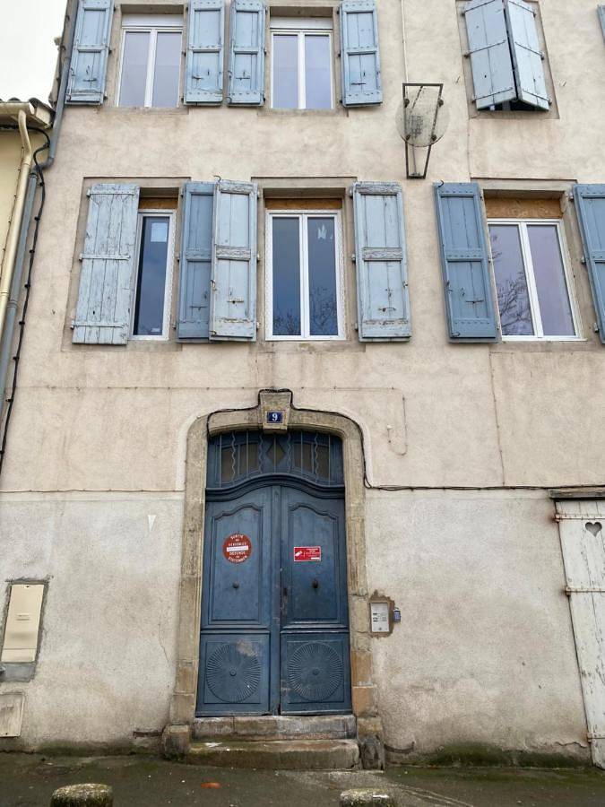 Appartement entier, One-Bedroom Apartment in Millau, Parc naturel régional des Grands Causses