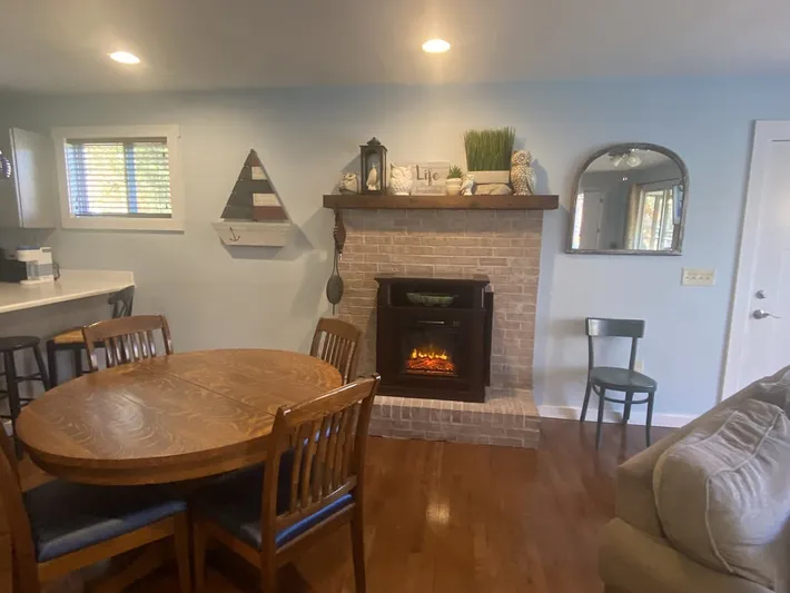 Log cabin for 6 people, with balcony and yard as well as hot tub, with pets - 1
