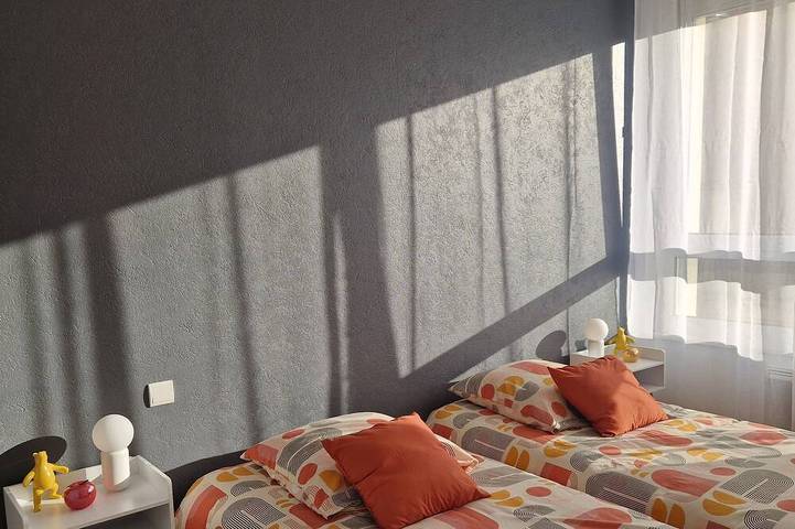 Ganze Wohnung, Bright Balneo apartment near train station 2 bedrooms in Épinal, Épinal und Umgebung