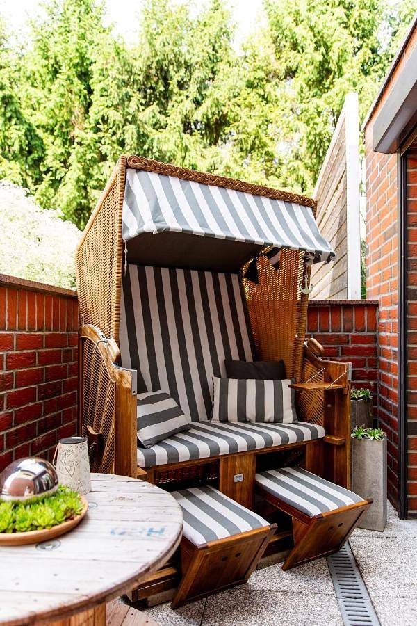 Ferienwohnung für 4 Personen, mit Whirlpool und Terrasse sowie Garten in Parchim