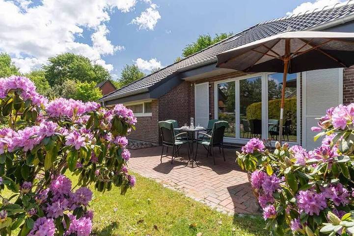 Bungalow für 2 Personen, mit Terrasse und Garten