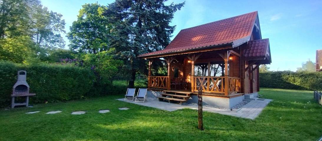Ferienhaus für 6 Personen, mit Garten und Seeblick sowie Ausblick in Lötzen