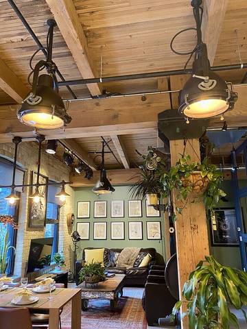 Loft for 4 Guests in Winnipeg, Manitoba, Picture 1