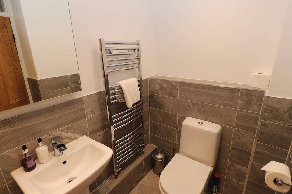 Fair Cop, pet friendly, with open fire in Hawkshead in Hawkshead, Lake District