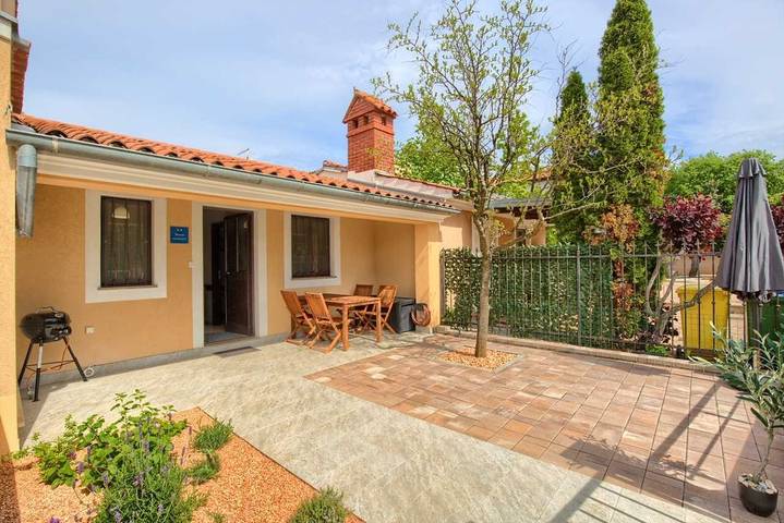 Ferienwohnung für 4 Personen, mit Terrasse