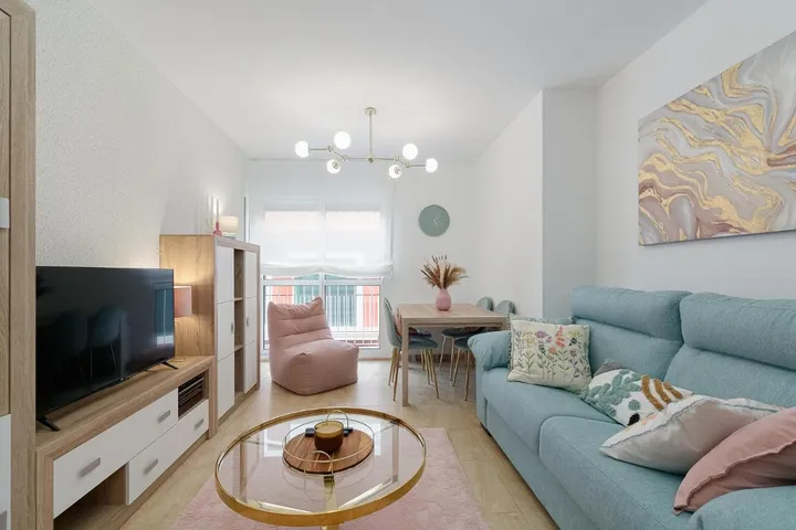Apartamento de vacaciones para 7 personas, con balcón y vistas - 1