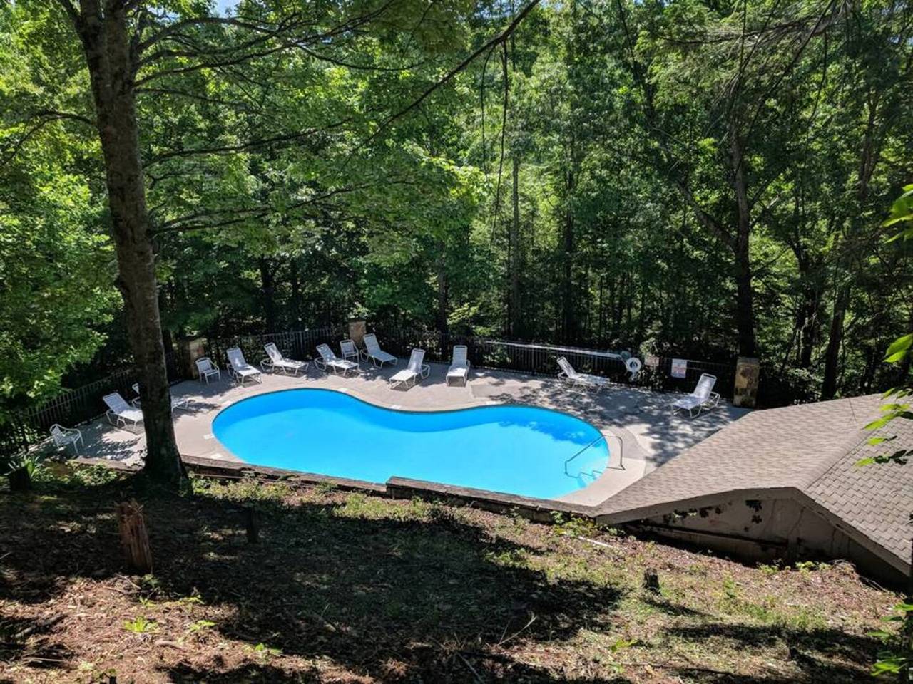 Entire apartment, Romantic, Honeymoon Cabin in the Smokies! in Sevier County