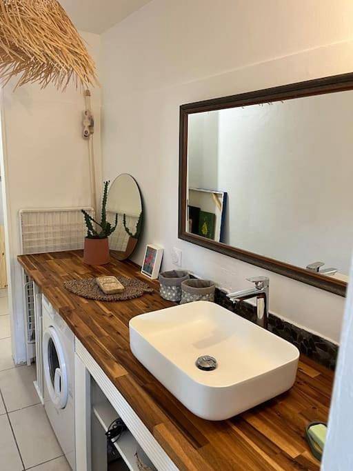 Gîte pour 5 personnes, avec jardin, animaux acceptés dans Plage de l’Anse Vinaigri - 3