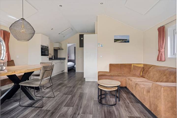 Camping für 6 Personen, mit Balkon/Terrasse und Terrasse sowie Seeblick in der Veluwe - 4