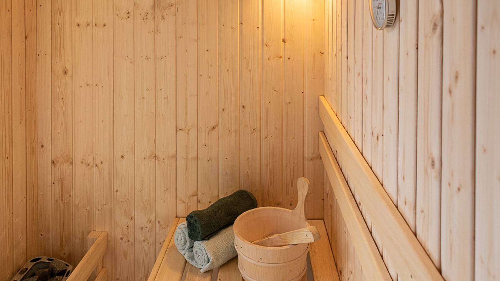 Summio Vakantiepark Emslandermeer — Bungalow Wellness 14 in Vlagtwedde, Provincie Groningen